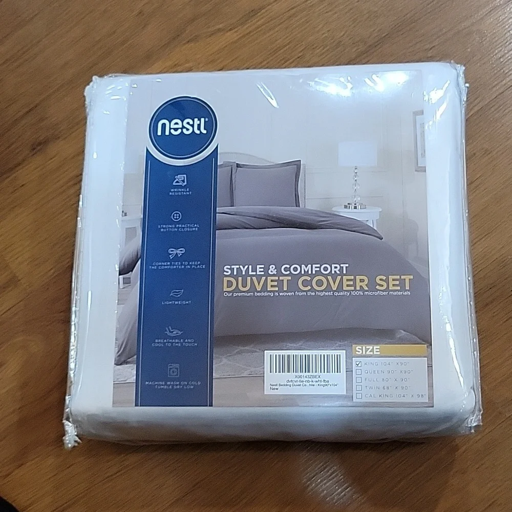 Nestl white 3 pc  duvet cover set King 104x90